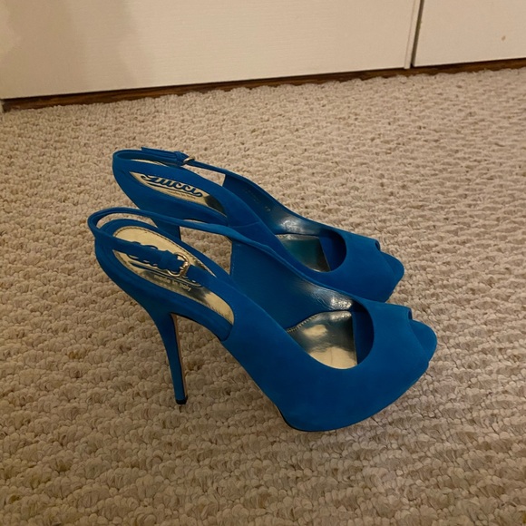 Gucci Sophia Suede Peep Toe Slingback Sandals - Picture 4 of 10